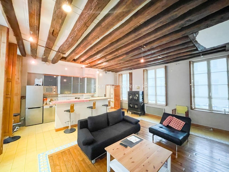 Appartement 1 chambre meublé PARIS 3 - 60 m²;