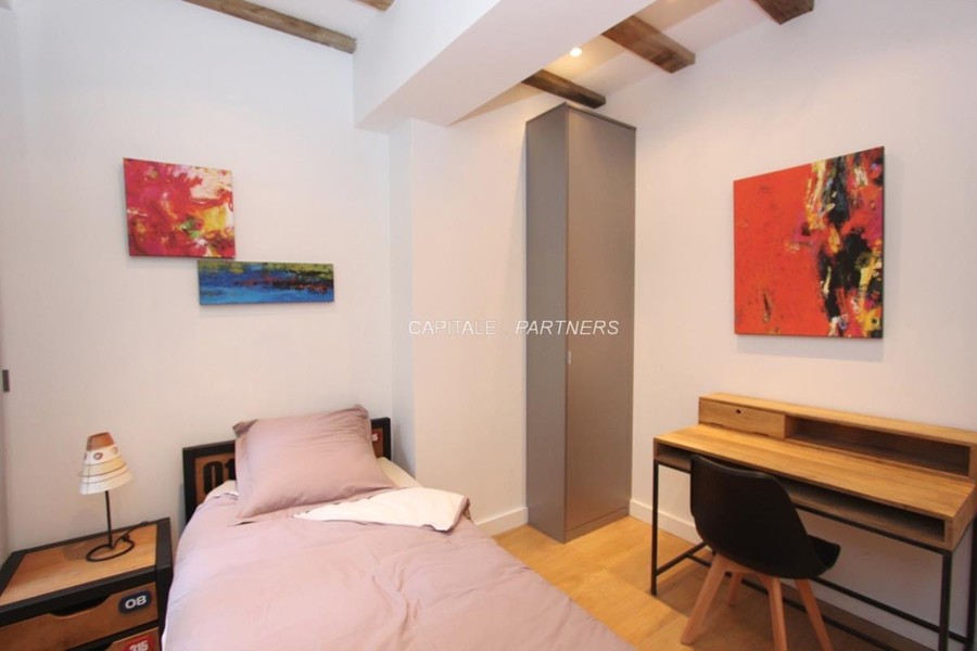 Appartement 2 chambres meublé PARIS 1 - 63 m²;