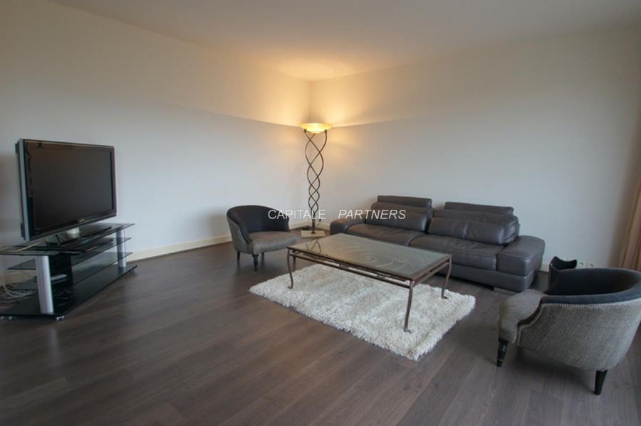 Appartement 2 chambres meublé NEUILLY - 112 m²;