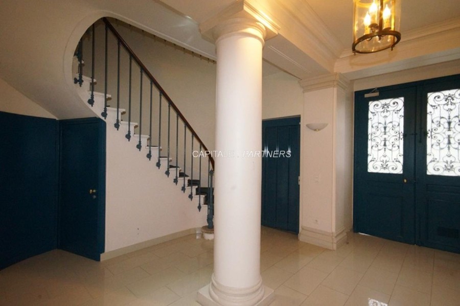 Appartement 2 chambres meublé PARIS 14 - 61 m²;