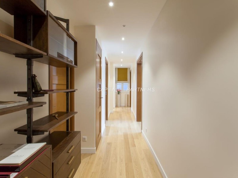 Appartement 3 chambres meublé PARIS 8 - 110 m²;