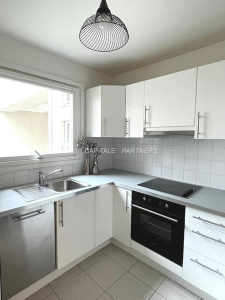 Appartement 2 chambres meublé PARIS 3 - 80 m²;