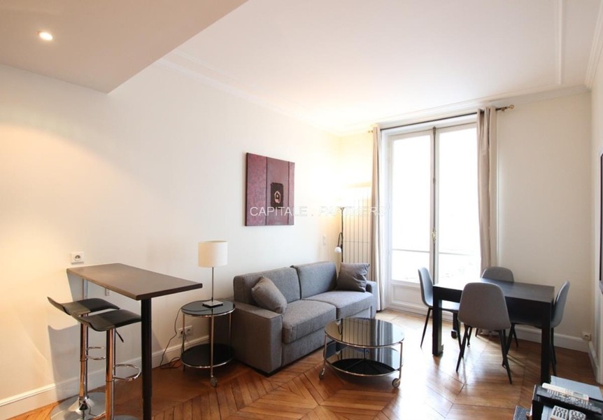 Appartement 1 chambre meublé PARIS 8 - 38 m²;