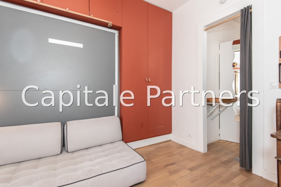 Studio meublé  PARIS 2 - 14 m²;