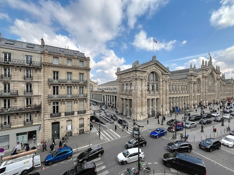 Appartement 4 chambres meublé PARIS 10 - 150 m²;