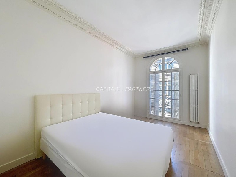 Appartement 3 chambres meublé PARIS 16 - 115 m²;