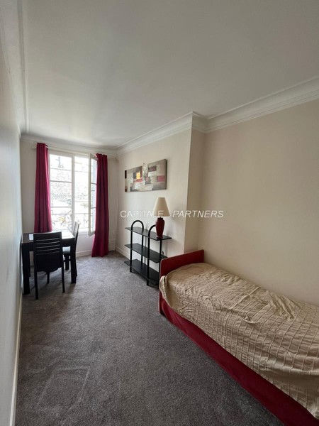 Appartement 3 chambres meublé PARIS 17 - 104 m²;