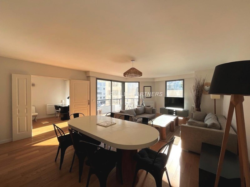 Appartement 3 chambres meublé PARIS 16 - 114 m²;