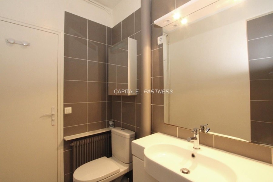 Appartement 1 chambre meublé PARIS 7 - 40 m²;