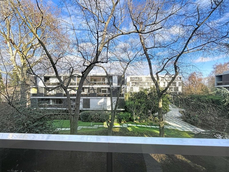 Appartement 3 chambres meublé BOULOGNE - 117 m²;