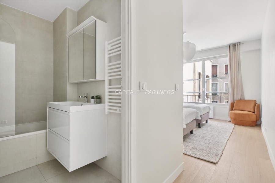 Appartement 3 chambres meublé PARIS 16 - 157 m²;