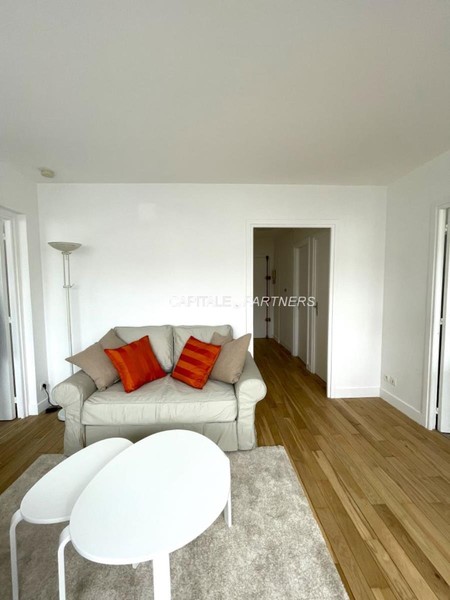 Appartement 1 chambre meublé PARIS 15 - 42 m²;