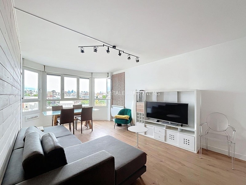 Appartement 3 chambres meublé ASNIERES-SUR-SEINE - 89 m²;