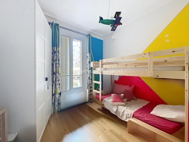 Appartement 3 chambres meublé PARIS 17 - 122 m²;
