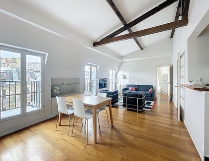 Appartement 1 chambre meublé PARIS 9