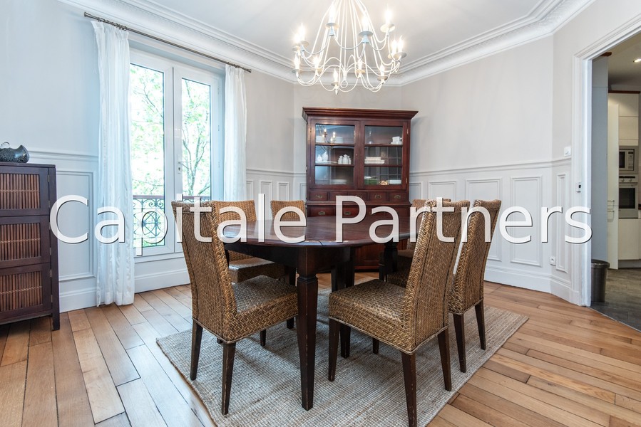 Appartement 2 chambres meublé PARIS 17 - 88 m²;