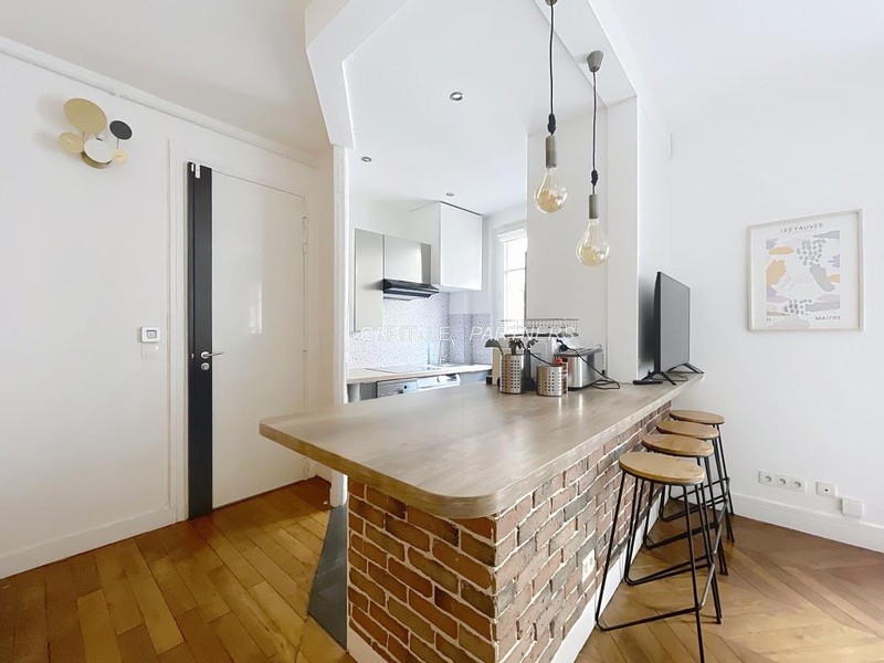 Appartement 2 chambres meublé PARIS 15 - 61 m²;