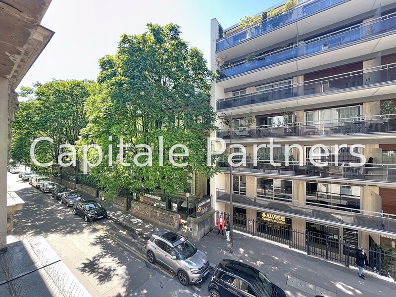 Appartement 3 chambres meublé PARIS 16 - 138 m²;