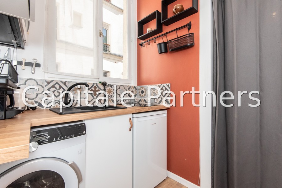 Studio meublé  PARIS 2 - 14 m²;