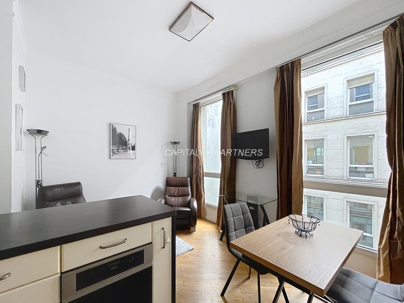 Appartement 1 chambre meublé PARIS 8 - 31 m²;