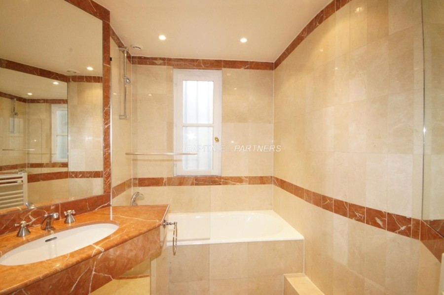 Appartement 2 chambres meublé PARIS 14 - 48 m²;