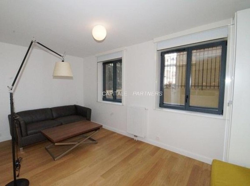 Studio meublé  PARIS 15 - 24 m²;