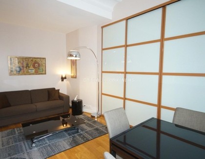 Appartement 1 chambre meublé PARIS 8