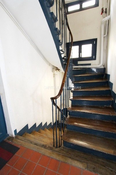 Studio meublé  PARIS 3 - 25 m²;