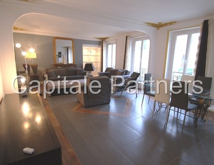 Appartement 2 chambres meublé PARIS 8