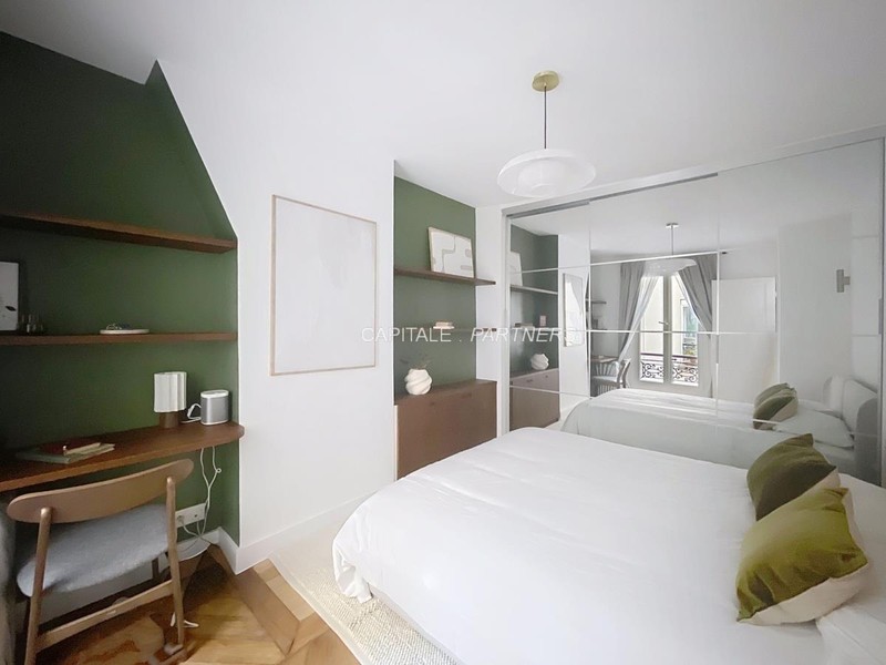 Appartement 2 chambres meublé PARIS 2 - 69 m²;