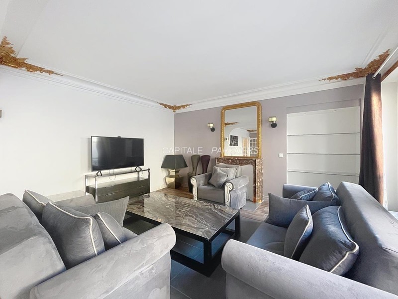 Appartement 2 chambres meublé PARIS 8 - 118 m²;