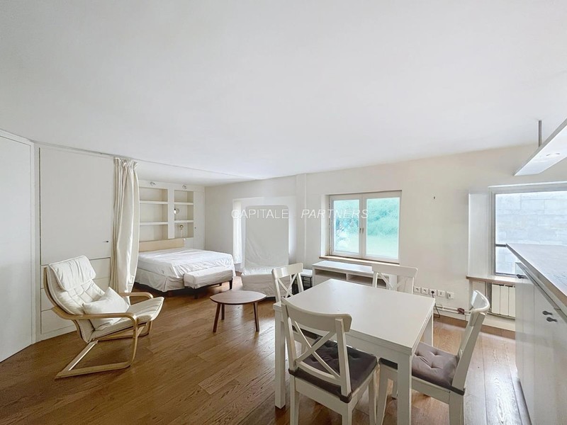Studio meublé  PARIS 7 - 37 m²;