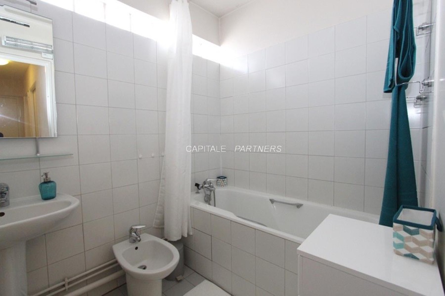 Appartement 2 chambres PARIS 12 - 63 m²;