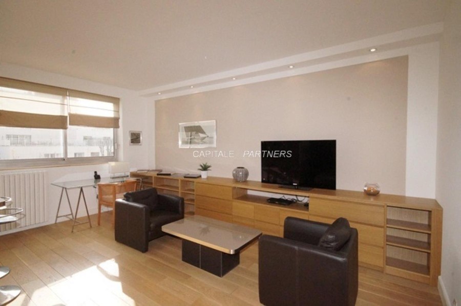 Studio meublé  PARIS 16 - 36 m²;
