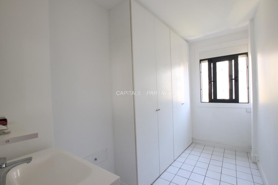 Appartement 2 chambres meublé PARIS 16 - 88 m²;