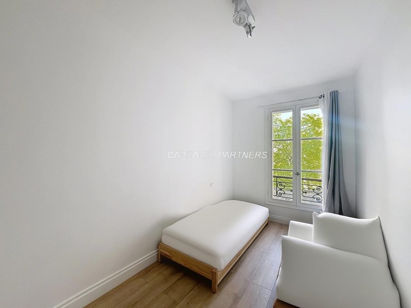 Appartement 2 chambres meublé PARIS 7 - 71 m²;