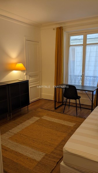 Appartement 3 chambres meublé PARIS 6 - 138 m²;