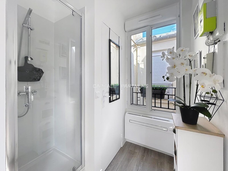 Studio meublé  PARIS 17 - 14 m²;