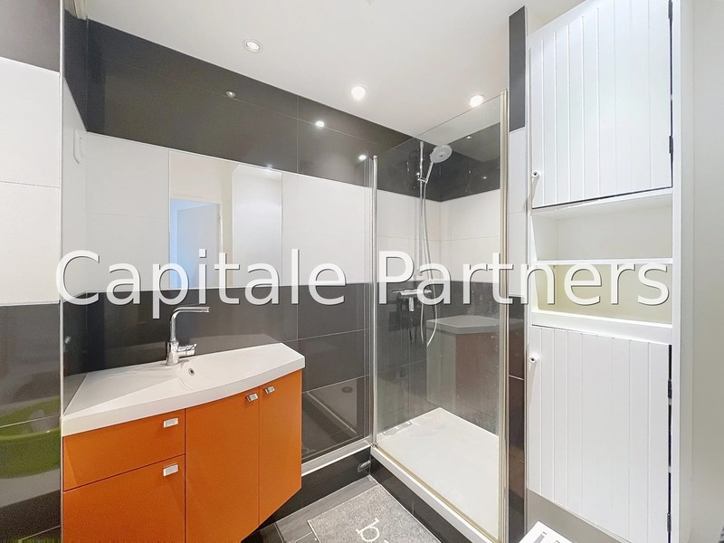 Appartement 2 chambres meublé Puteaux - 81 m²;