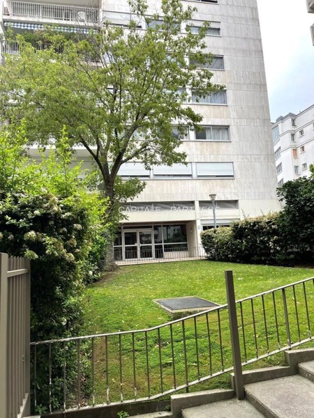 Appartement 1 chambre meublé PARIS 15 - 42 m²;
