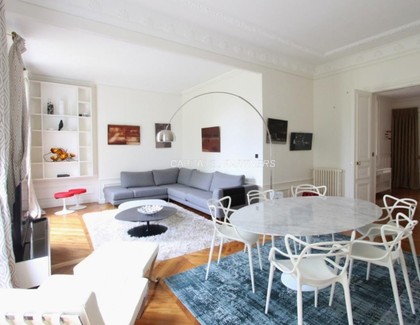 Appartement 2 chambres meublé PARIS 8