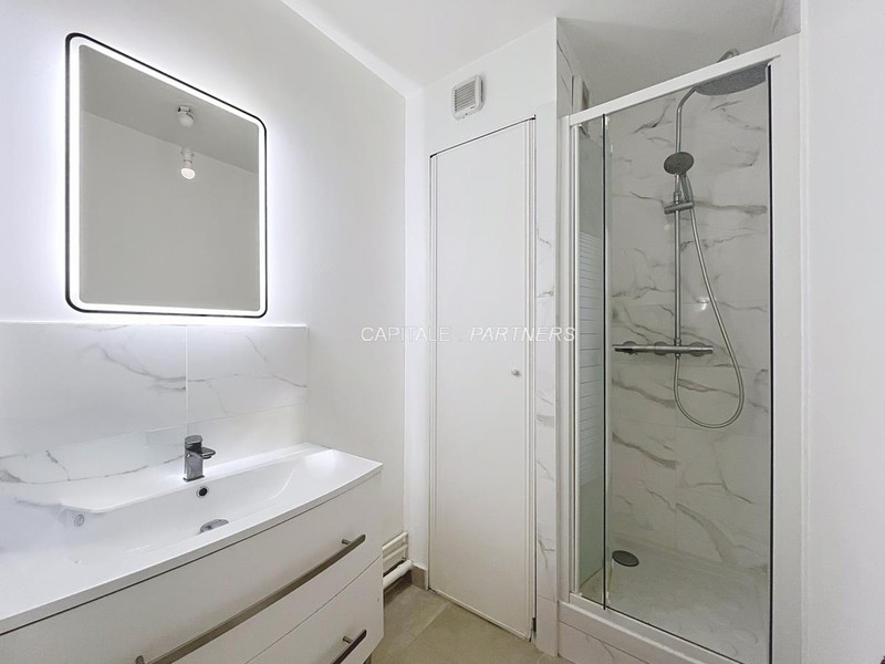Appartement 3 chambres meublé ASNIERES-SUR-SEINE - 89 m²;