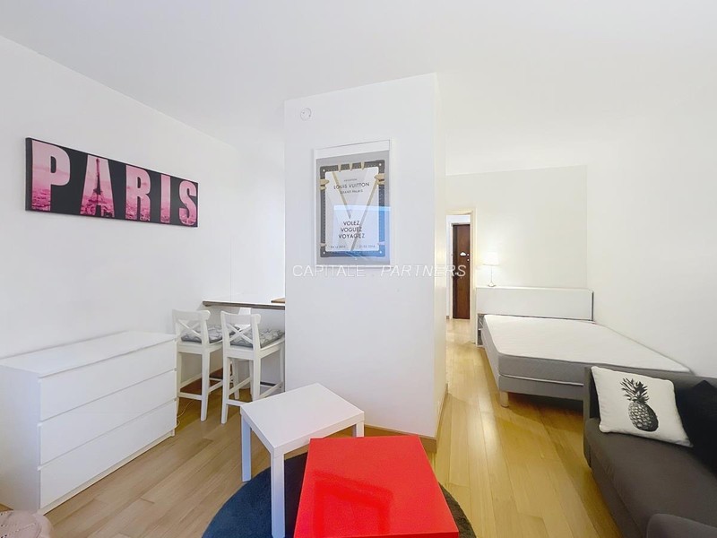 Studio meublé  PARIS 16 - 28 m²;