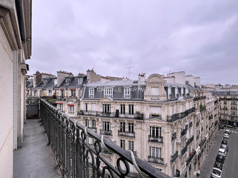 Appartement 2 chambres meublé PARIS 17 - 86 m²;
