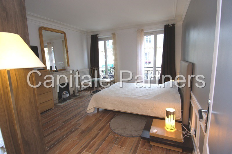 Appartement 2 chambres meublé PARIS 8 - 118 m²;
