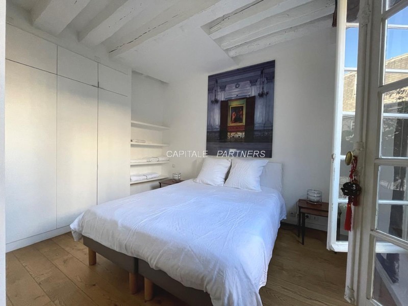 Appartement 2 chambres meublé PARIS 4 - 88 m²;