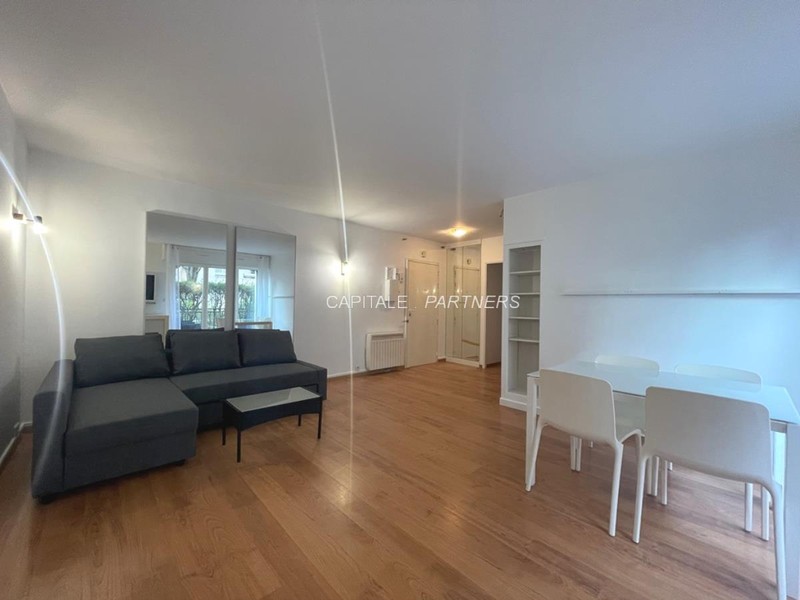 Appartement 2 chambres meublé COURBEVOIE - 65 m²;