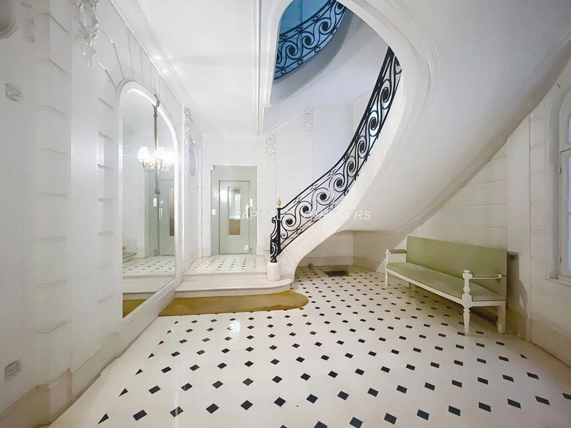 Appartement 1 chambre PARIS 16 - 90 m²;