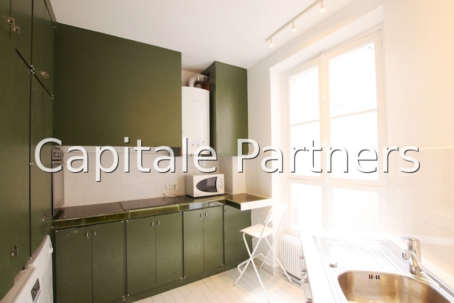 Appartement 2 chambres meublé PARIS 8 - 90 m²;