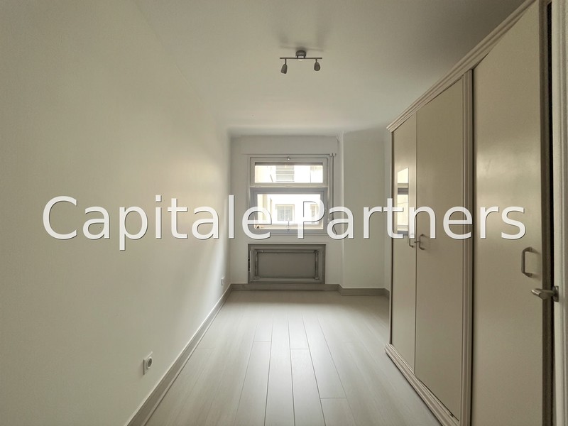 Appartement 3 chambres PARIS 16 - 131 m²;